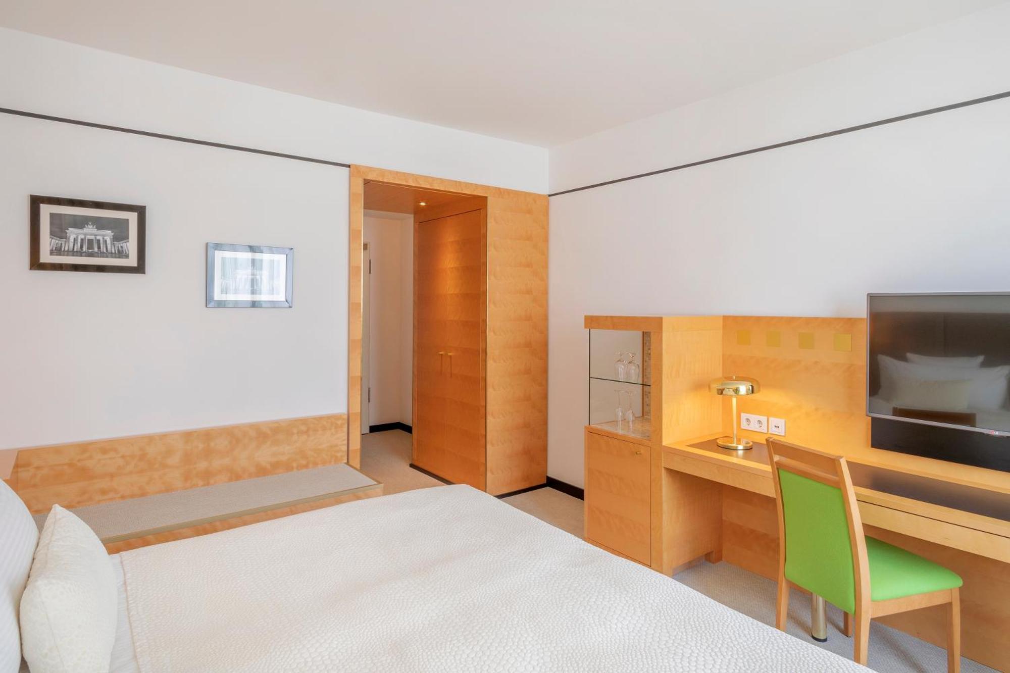 Hotel Meliá 4*